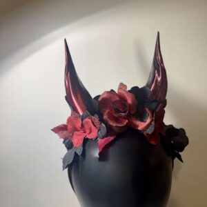 Dragon horns, red & black 1